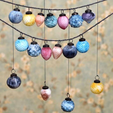 Set of 12 Glass Retro Christmas Balls Ornamets For Tree Decoration